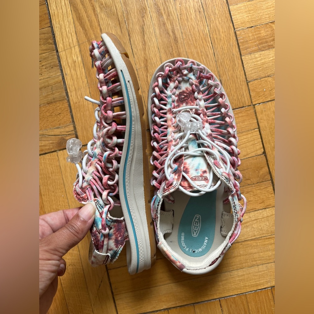 Keen Women's Uneek Sandals